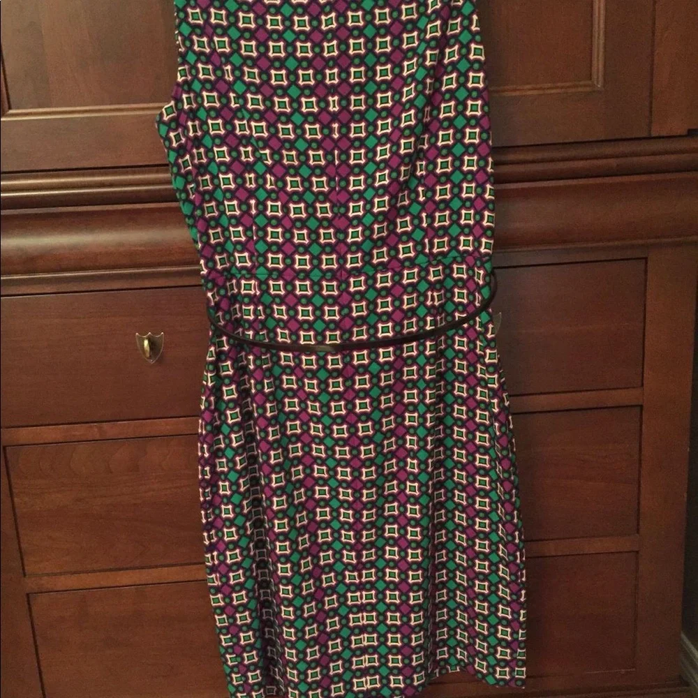Dress - Picture 2 of 4